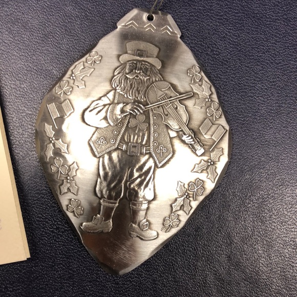 Wendell August Santas of the World IRELAND ornament